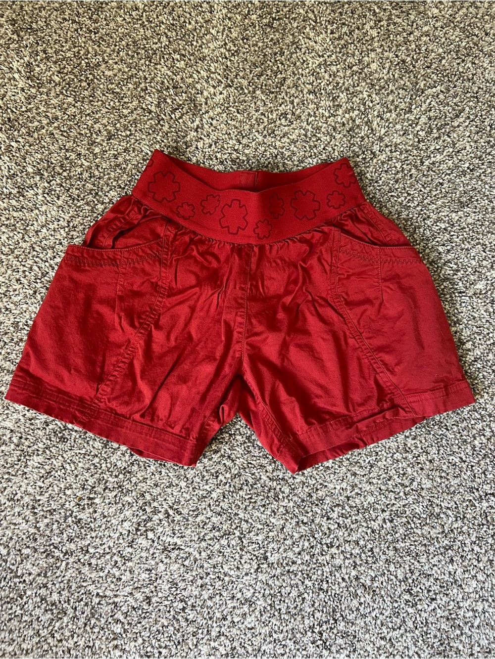 Ocun Red Casual Elastic-Waist Shorts
